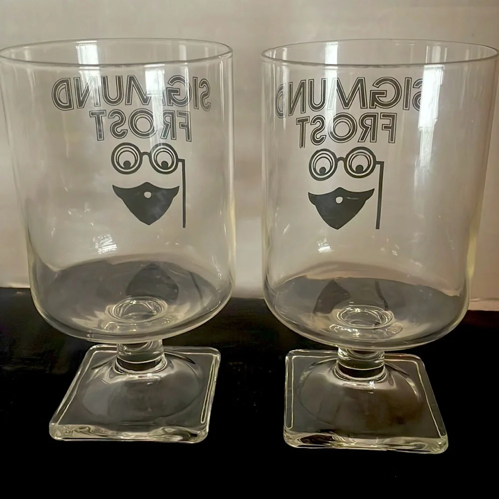 Vintage Sigmund Frost Vintage Stemmed‎ Cocktail Glasses